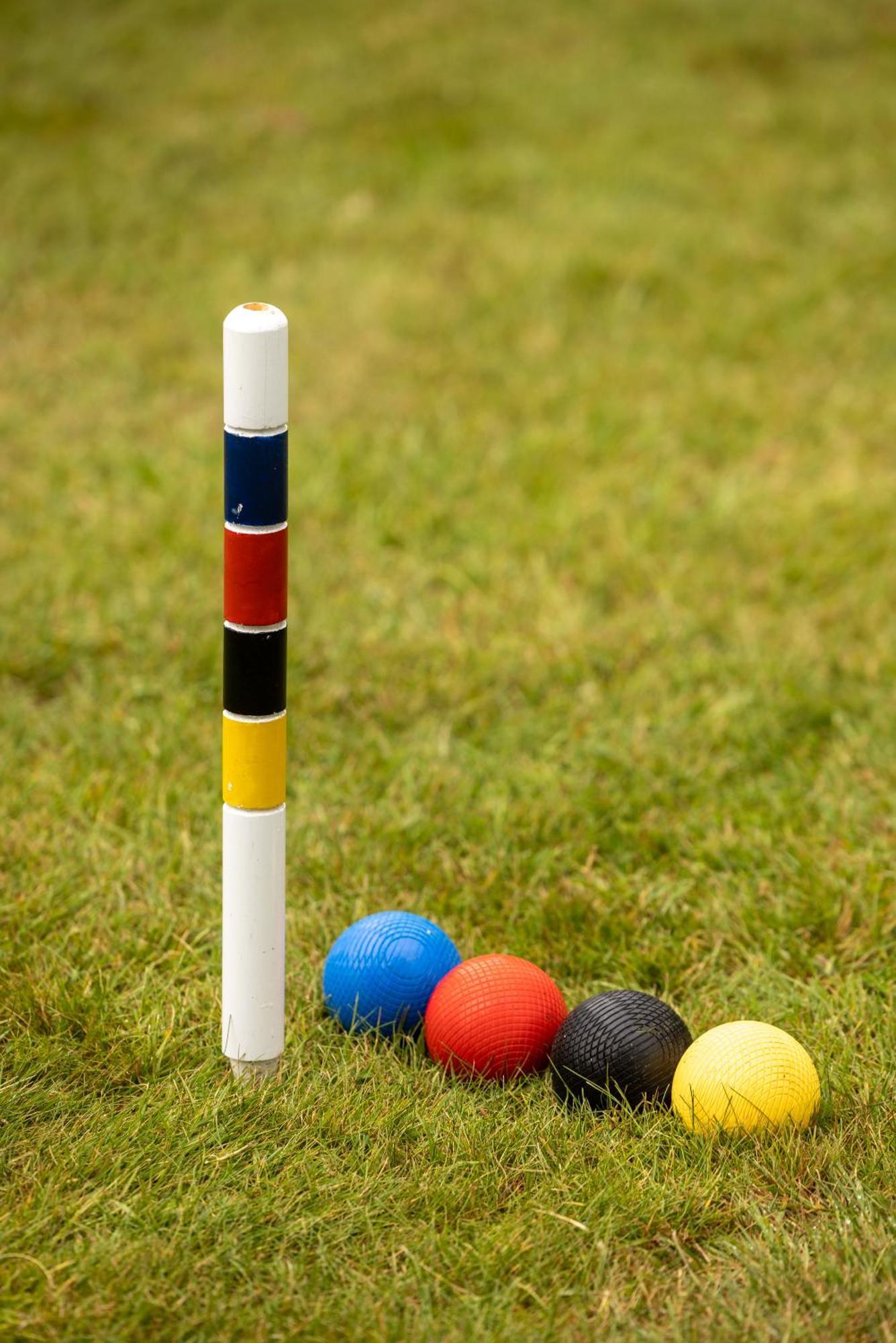 Carton House A Fairmont Managed Hotel Maynooth Exteriör bild A croquet mallet and balls